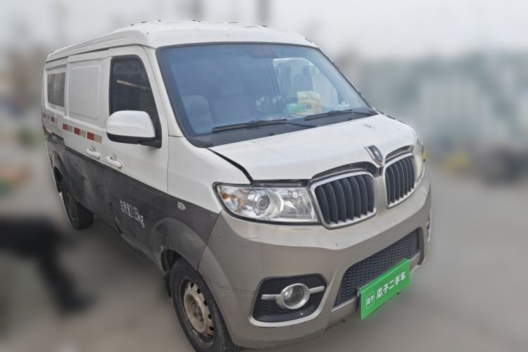 Used Jinbei Hiace X30 2023 1.5L Super-Enjoyment Van 2/5 Seats Non-Air-Conditioned Version SWC15M Front Right 45 Deg