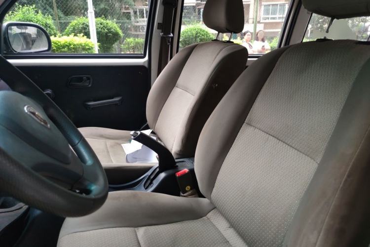 Used Jinbei Hiace X30  Left Front Seat