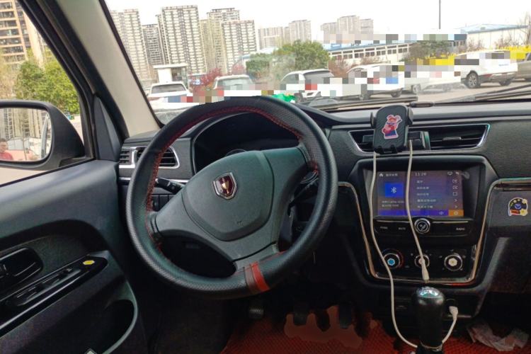 Used Jinbei Hiace X30 2023 1.5L Business-Style Passenger Van 5/6/7-Seater Non-Air-Conditioned Version SWC15M Steering Wheel