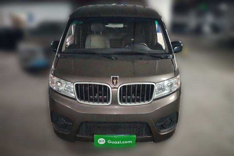 Used Jinbei Hiace X30 2023 1.5L Super-Comfortable Passenger Van 5/6/7-Seater Non-Air-Conditioned Version Model SWC15M Exterior 1
