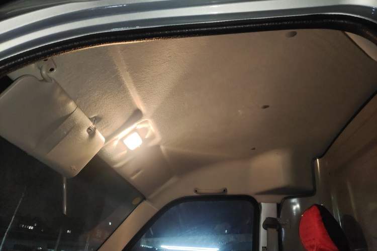 Used Jinbei Hiace X30 2023 1.5L Super-Enjoyment Van 2/5 Seats Non-Air-Conditioned Version SWC15M Headliner