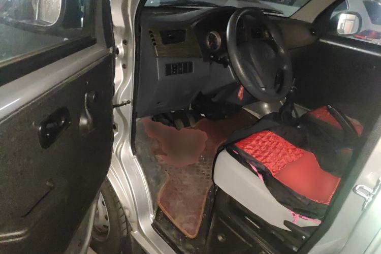 Used Jinbei Hiace X30 2023 1.5L Super-Enjoyment Van 2/5 Seats Non-Air-Conditioned Version SWC15M Interior 3