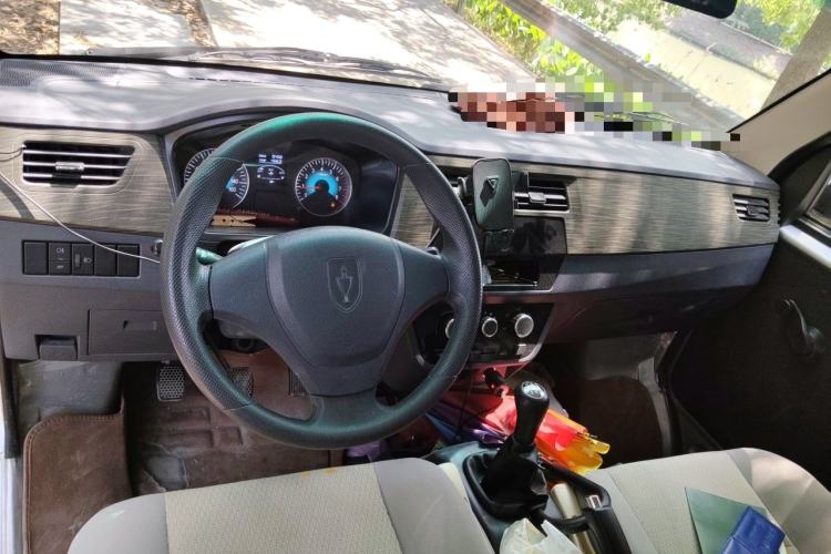 Used Jinbei Hiace X30  Center Console