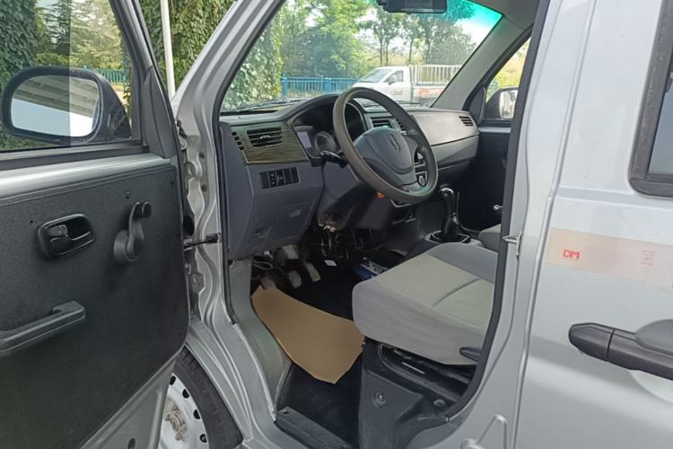 Used Jinbei Hiace X30 2023 1.5L Super-Enjoyment Van 2/5 Seats Non-Air-Conditioned Version SWC15M Driver Seat