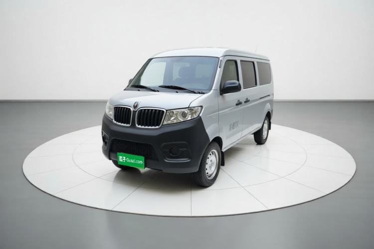Gebrauchter Jinbei Hiace X30 2023 1.5L Super-Comfortable Passenger Van 5/6/7-Seater Non-Air-Conditioned Version Model SWC15M Guazi used car, China used car export, Used car for sale, Used  cars, Cheapest cars for sale