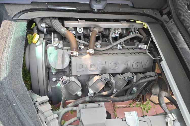 Used Jinbei Hiace X30 2023 1.5L Super-Comfortable Passenger Van 5/6/7-Seater Non-Air-Conditioned Version Model SWC15M Engine Bay