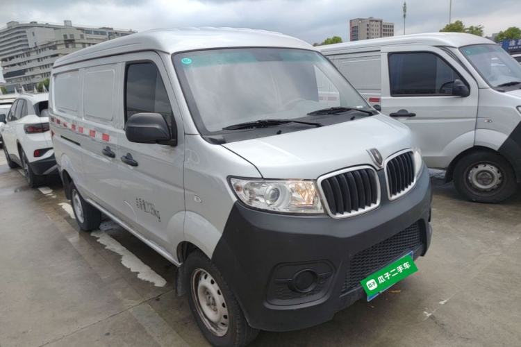 Used Jinbei Hiace X30 2023 1.5L Super-Enjoyment Van 2/5 Seats Non-Air-Conditioned Version SWC15M Exterior 1