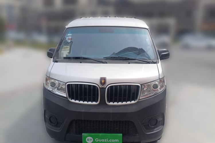 Used Jinbei Hiace X30 2023 1.5L Super-Enjoyment Van 2/5 Seats Non-Air-Conditioned Version SWC15M Exterior 1