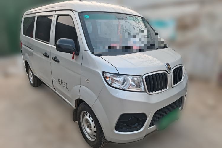 Used Jinbei Hiace X30 2023 1.5L Super-Comfortable Passenger Van 5/6/7-Seater Non-Air-Conditioned Version Model SWC15M Exterior 2