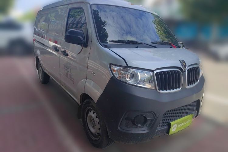 Used Jinbei Hiace X30 2023 1.5L Super-Enjoyment Van 2/5 Seats Non-Air-Conditioned Version SWC15M Exterior 2
