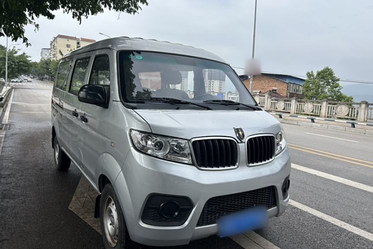 Used Jinbei Hiace X30 2023 1.5L Super-Comfortable Passenger Van 5/6/7-Seater Non-Air-Conditioned Version Model SWC15M Exterior 2