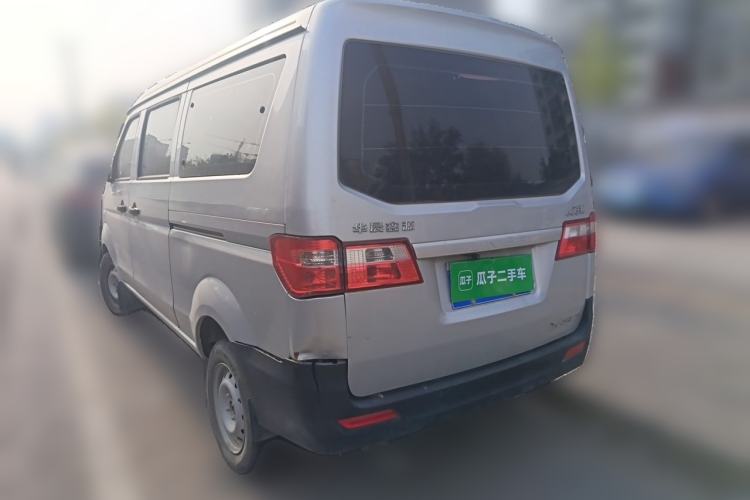 Used Jinbei Hiace X30 2023 1.5L Super-Comfortable Passenger Van 5/6/7-Seater Non-Air-Conditioned Version Model SWC15M Exterior 3