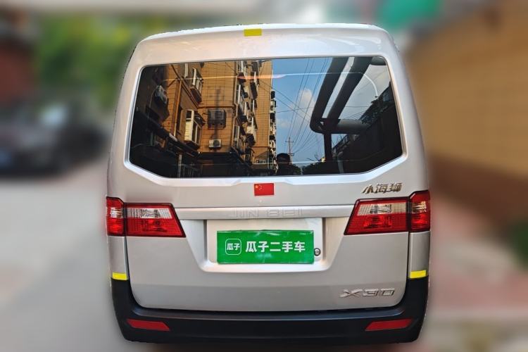 Used Jinbei Hiace X30 2023 1.5L Super-Comfortable Passenger Van 5/6/7-Seater Non-Air-Conditioned Version Model SWC15M Exterior 4