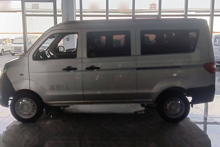 Used Jinbei Hiace X30 2023 1.5L Super-Comfortable Passenger Van 5/6/7-Seater Non-Air-Conditioned Version Model SWC15M Exterior 5
