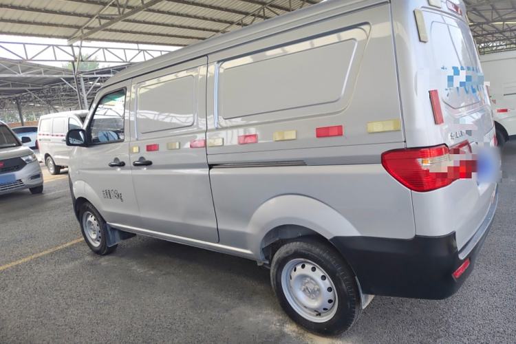 Used Jinbei Hiace X30 2023 1.5L Super-Enjoyment Van 2/5 Seats Non-Air-Conditioned Version SWC15M Exterior 5