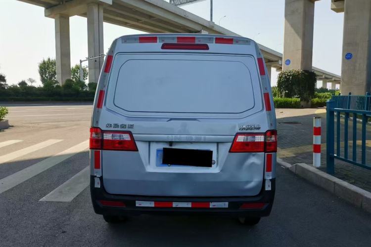 Used Jinbei Hiace X30 2023 1.5L Super-Enjoyment Van 2/5 Seats Non-Air-Conditioned Version SWC15M Exterior 7