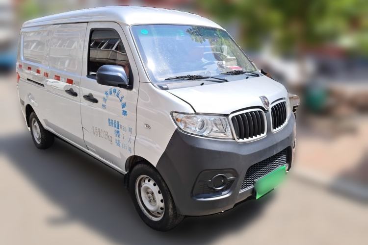 Used Jinbei Hiace X30 2023 1.5L Super-Enjoyment Van 2/5 Seats Non-Air-Conditioned Version SWC15M Front Right 45 Deg