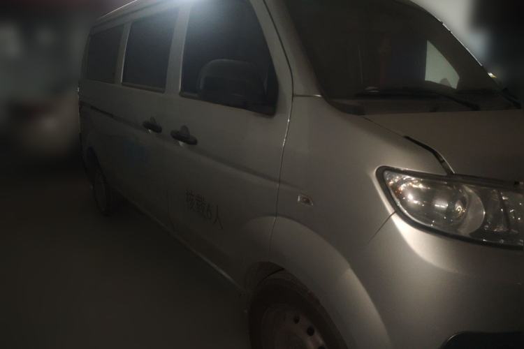 Used Jinbei Hiace X30 2023 1.5L Super-Comfortable Passenger Van 5/6/7-Seater Non-Air-Conditioned Version Model SWC15M Front Right 45 Deg