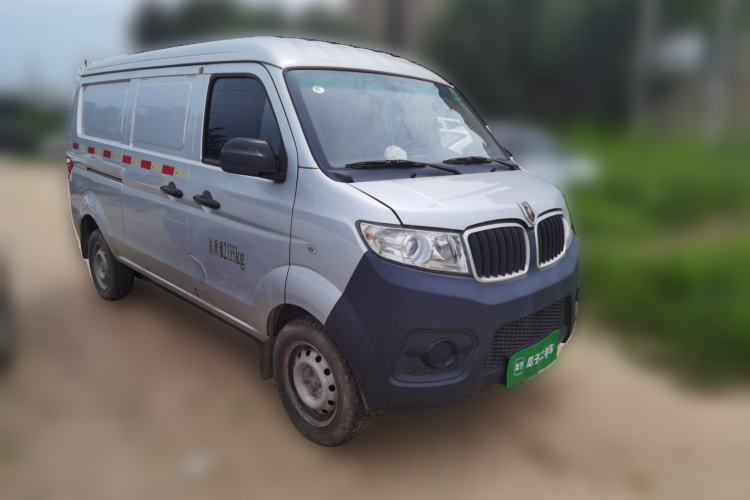 Used Jinbei Hiace X30 2023 1.5L Super-Enjoyment Van 2/5 Seats Non-Air-Conditioned Version SWC15M Front Right 45 Deg