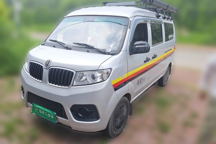 Used Jinbei Hiace X30 2023 1.5L Super-Comfortable Passenger Van 5/6/7-Seater Non-Air-Conditioned Version Model SWC15M Guazi used car, China used car export, Used car for sale, Used cars, Cheapest cars for sale