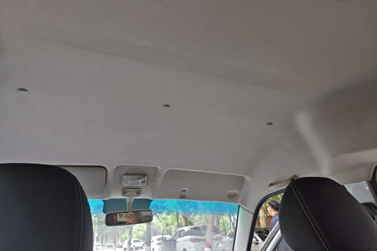 Used Jinbei Hiace X30 2023 1.5L Super-Enjoyment Van 2/5 Seats Non-Air-Conditioned Version SWC15M Headliner