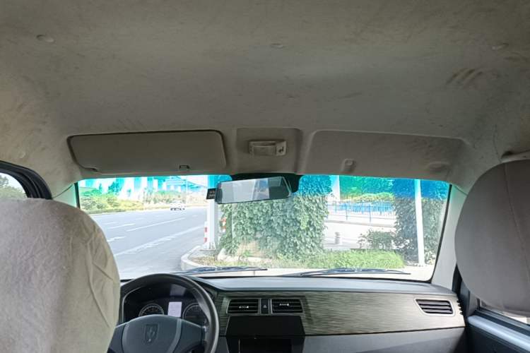 Used Jinbei Hiace X30 2023 1.5L Super-Enjoyment Van 2/5 Seats Non-Air-Conditioned Version SWC15M Headliner