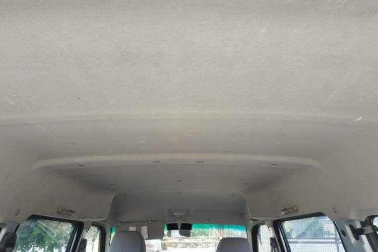 Used Jinbei Hiace X30 2023 1.5L Super-Comfortable Passenger Van 5/6/7-Seater Non-Air-Conditioned Version Model SWC15M Headliner