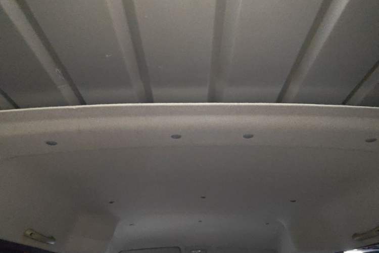 Used Jinbei Hiace X30 2023 1.5L Super-Enjoyment Van 2/5 Seats Non-Air-Conditioned Version SWC15M Headliner