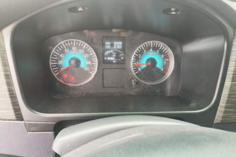 Used Jinbei Hiace X30 2023 1.5L Super-Comfortable Passenger Van 5/6/7-Seater Non-Air-Conditioned Version Model SWC15M Instrument Cluster
