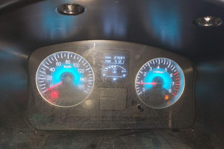 Used Jinbei Hiace X30 2023 1.5L Super-Comfortable Passenger Van 5/6/7-Seater Non-Air-Conditioned Version Model SWC15M Instrument Cluster