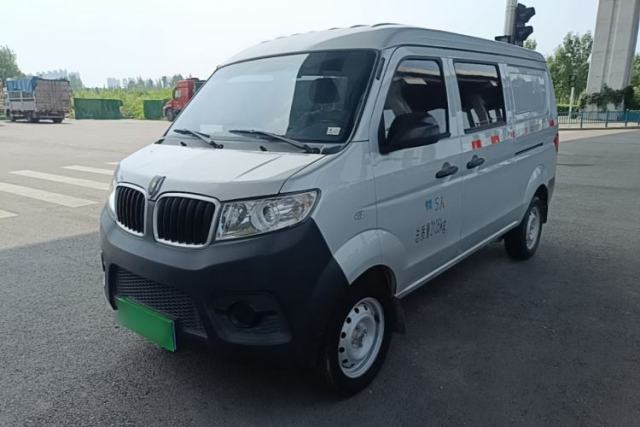 Used Jinbei Hiace X30 2023 1.5L Super-Enjoyment Van 2/5 Seats Non-Air-Conditioned Version SWC15M