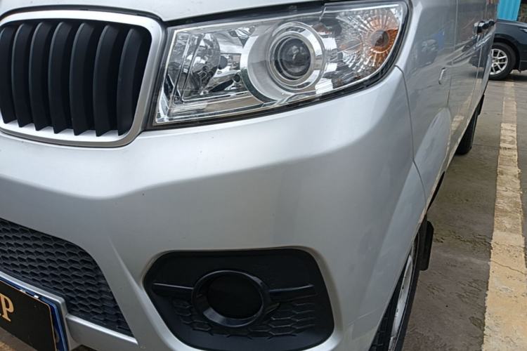 Used Jinbei Hiace X30 2023 1.5L Super-Enjoyment Van 2/5 Seats Non-Air-Conditioned Version SWC15M Left Front Headlight