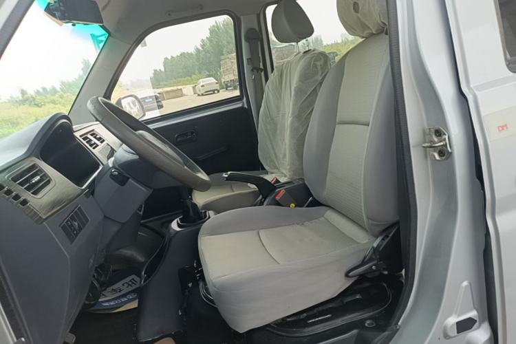 Used Jinbei Hiace X30 2023 1.5L Super-Enjoyment Van 2/5 Seats Non-Air-Conditioned Version SWC15M Left Front Seat