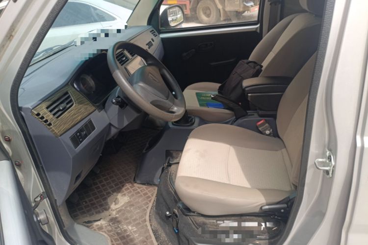 Used Jinbei Hiace X30 2023 1.5L Super-Enjoyment Van 2/5 Seats Non-Air-Conditioned Version SWC15M Left Front Seat