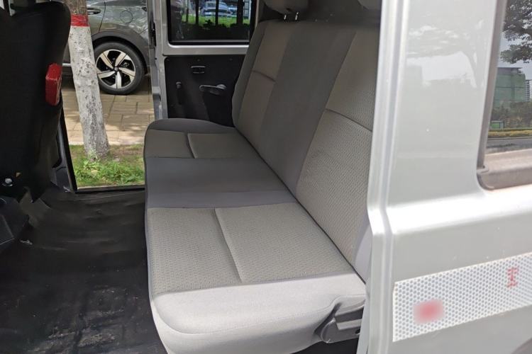 Used Jinbei Hiace X30 2023 1.5L Super-Enjoyment Van 2/5 Seats Non-Air-Conditioned Version SWC15M Left Rear Seat