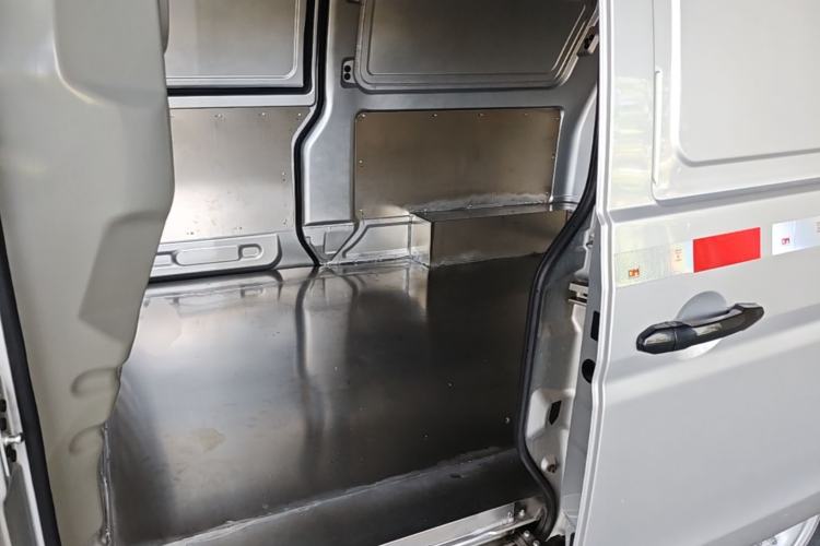Used Jinbei Hiace X30 2023 1.5L Super-Enjoyment Van 2/5 Seats Non-Air-Conditioned Version SWC15M Left Rear Seat