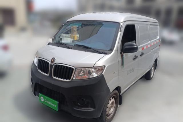 Used Jinbei Hiace X30 2023 1.5L Super-Enjoyment Van 2/5 Seats Non-Air-Conditioned Version SWC15M