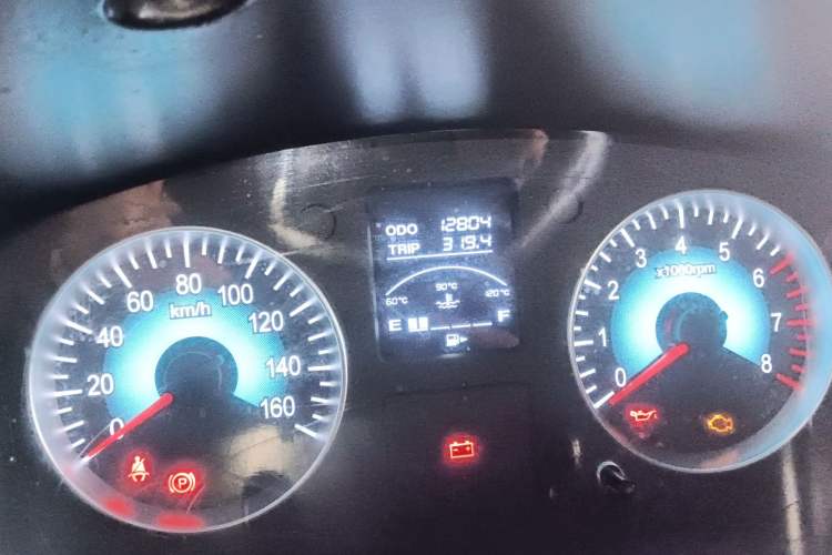 Used Jinbei Hiace X30 2023 1.5L Super-Comfortable Passenger Van 5/6/7-Seater Non-Air-Conditioned Version Model SWC15M Odometer Close Up