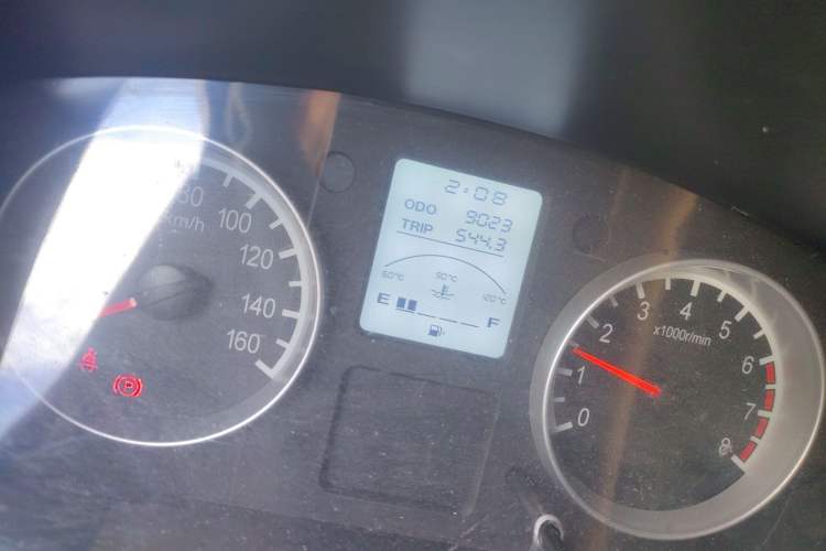 Used Jinbei Hiace X30 2023 1.5L Super-Enjoyment Van 2/5 Seats Non-Air-Conditioned Version SWC15M Odometer Close Up