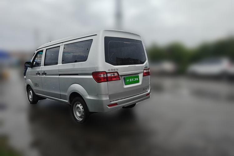 Used Jinbei Hiace X30 2023 1.5L Super-Comfortable Passenger Van 5/6/7-Seater Non-Air-Conditioned Version Model SWC15M Rear Left 45 Deg