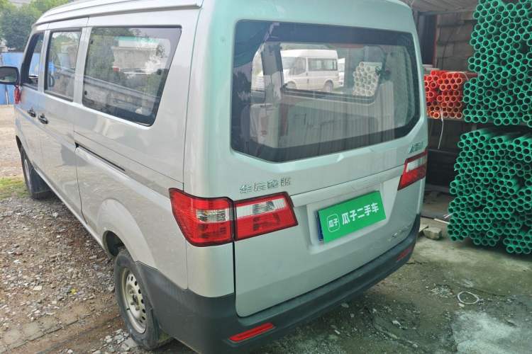 Used Jinbei Hiace X30 2023 1.5L Super-Comfortable Passenger Van 5/6/7-Seater Non-Air-Conditioned Version Model SWC15M Rear Left 45 Deg