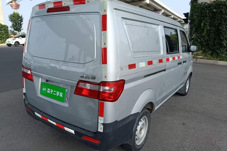 Used Jinbei Hiace X30 2023 1.5L Super-Enjoyment Van 2/5 Seats Non-Air-Conditioned Version SWC15M Rear Right 45 Deg