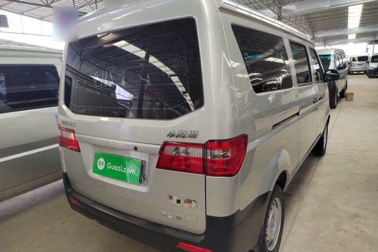 Used Jinbei Hiace X30 2023 1.5L Super-Comfortable Passenger Van 5/6/7-Seater Non-Air-Conditioned Version Model SWC15M Rear Right 45 Deg