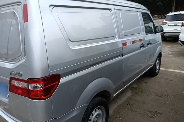 Used Jinbei Hiace X30 2023 1.5L Super-Enjoyment Van 2/5 Seats Non-Air-Conditioned Version SWC15M Rear Right 45 Deg