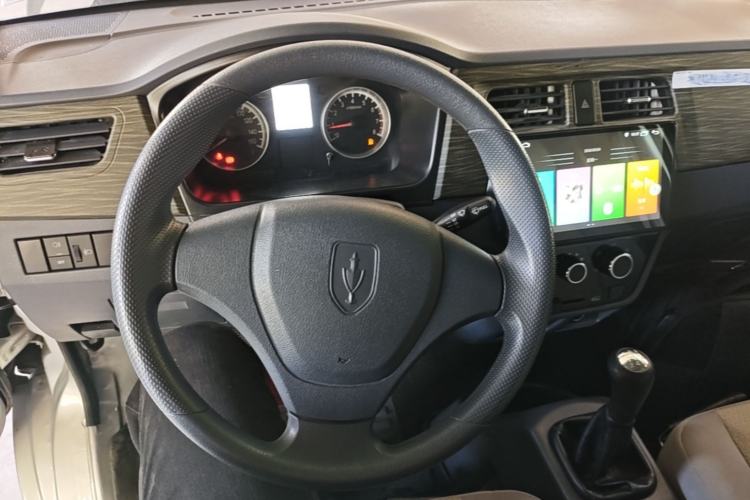 Used Jinbei Hiace X30 2023 1.5L Super-Enjoyment Van 2/5 Seats Non-Air-Conditioned Version SWC15M Steering Wheel