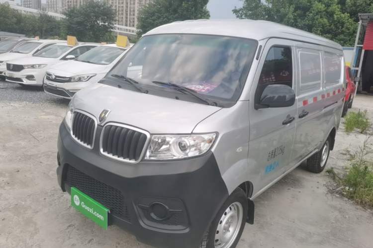 Used Jinbei Hiace X30 2023 1.5L Super-Enjoyment Van 2/5 Seats Non-Air-Conditioned Version SWC15M Guazi used car, China used car export, Used car for sale, Used cars, Cheapest cars for sale