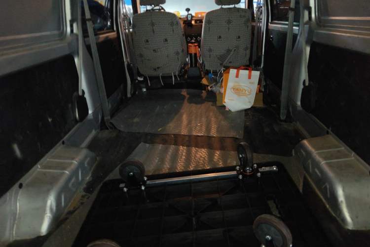 Used Jinbei Hiace X30 2023 1.5L Super-Enjoyment Van 2/5 Seats Non-Air-Conditioned Version SWC15M Trunk