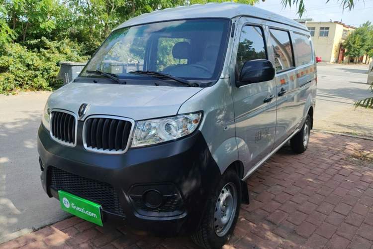 Used Jinbei Hiace X30 2023 1.5L Super-Enjoyment Van 2/5 Seats Non-Air-Conditioned Version SWC15M Guazi used car, China used car export, Used car for sale, Used Jinbei cars, Cheapest cars for sale