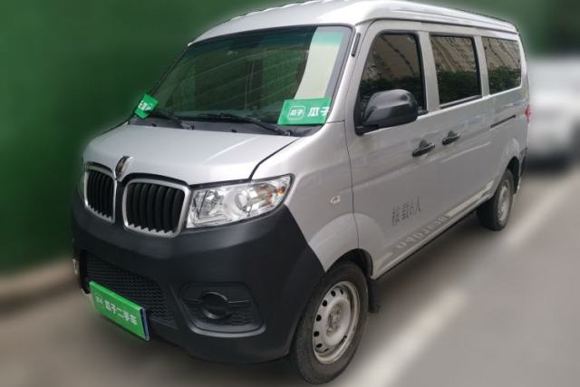 Used Jinbei Hiace X30 2023 1.5L Super-Comfortable Passenger Van 5/6/7-Seater Non-Air-Conditioned Version Model SWC15M