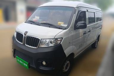 Used Jinbei Hiace X30 2023 1.5L Super-Comfortable Passenger Van 5/6/7-Seater Non-Air-Conditioned Version Model SWC15M